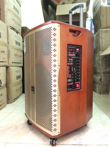 Giá cho thuê loại loa kéo 600W :200.000 VNĐ/ 6 giờ :250.000 VNĐ/ 6 giờ (kèm máy tính bảng) : 250.000 VNĐ/1ngày : 300.000 VNĐ/1ngày(kèm máy tính bảng) :Gói Thuê Qua đêm Từ 17h00 _ sáng 200 VNĐ , kèm mtb 250 VNĐ